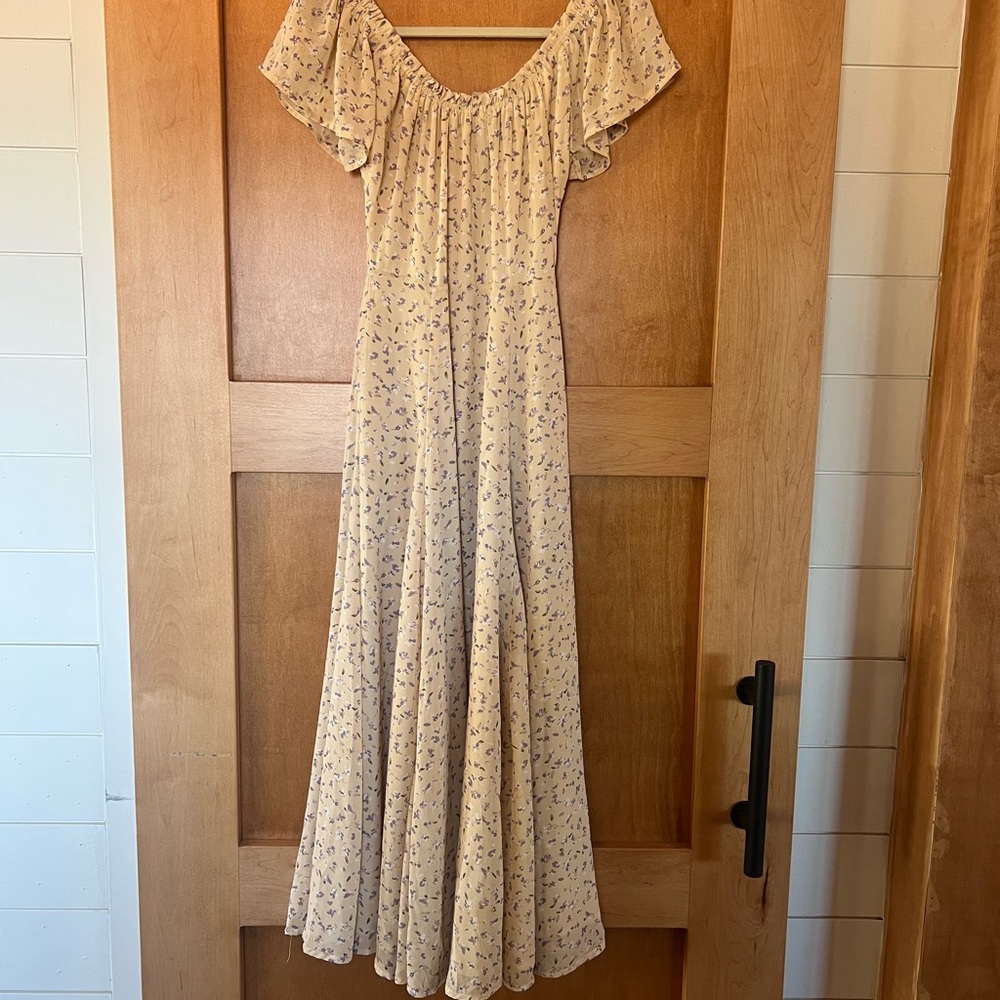 Lulu's Cream Floral Maxi Dress